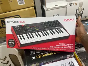 Akai Mini Plus Keyboard