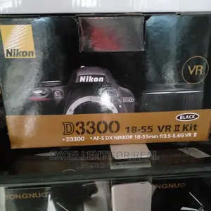 NIKON D3300 With 18-55mm