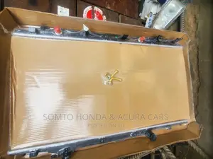 Radiator Honda Accord 2008-2012 (V6)