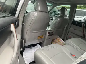 Toyota Highlander Limited 2012 Silver
