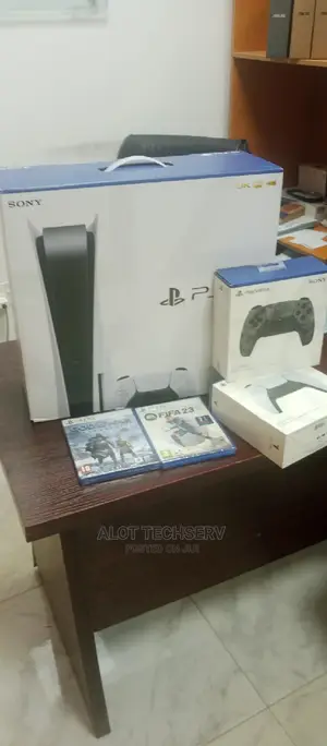 Play Stations 5
