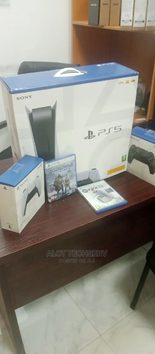 Play Stations 5