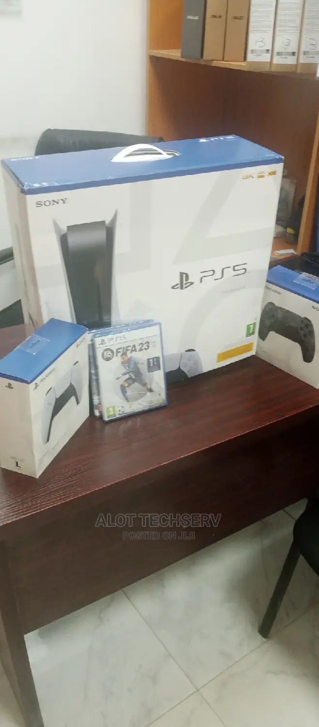Play Stations 5