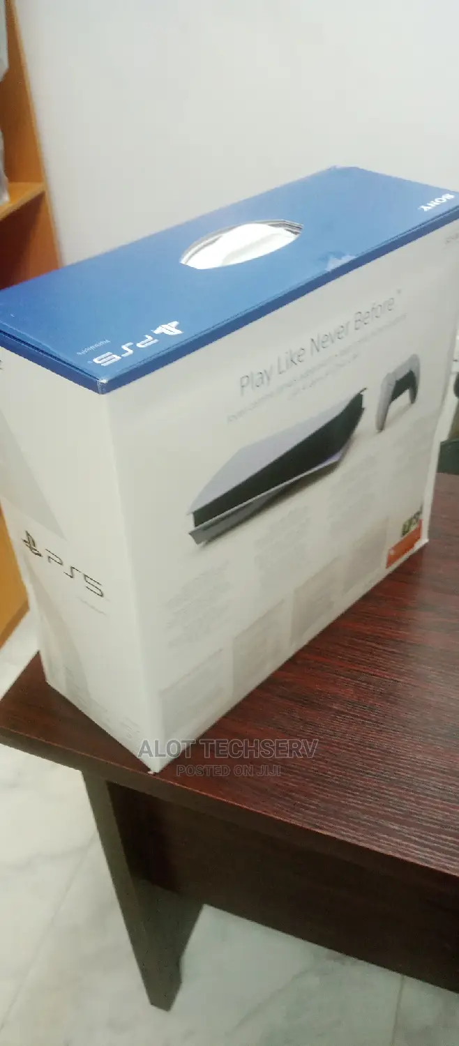 Play Stations 5