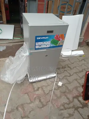Skyrun Table Top Double Door Fridge