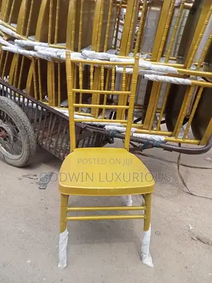 Chiavari Event Chair
