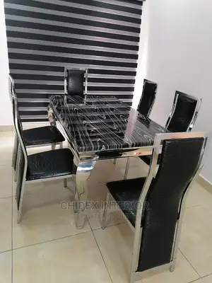 Marble Dining Table 6 Seaters