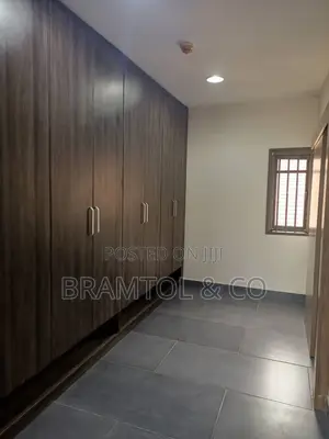 3bdrm Townhouse / Terrace in Plus Bq, Maitama for rent