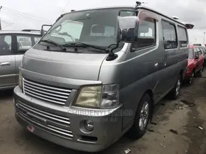 Nissan Caravan (Urvan) 2008 Silver