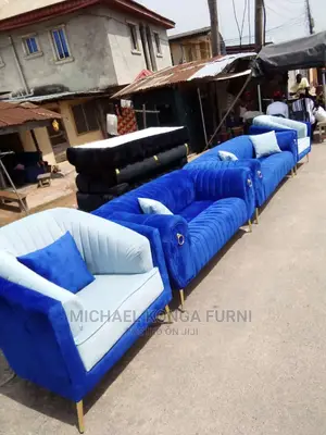 Luxurious 7 Seater Sofa