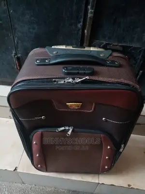 Small Lightweight Traveling Luggage Box