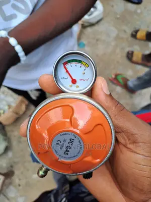 Gas Regulator With Pressure Gauge for Standard Gas Cylinders