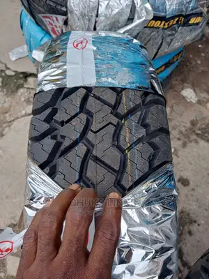 225/75r16lt Onyx Tire