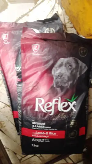 Reflex Medium And Large Breed Adult Dog Dry Food 15kg