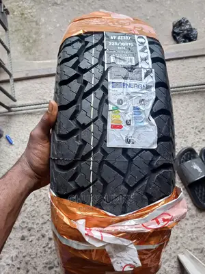 235/70r16 Onyx Tires