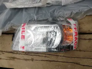 Toyota Highlander Headlamp