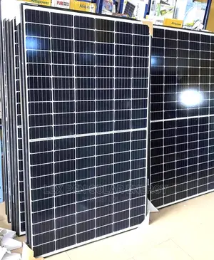 500watt Canadian Solar Panels Availabl With 30years Warranty