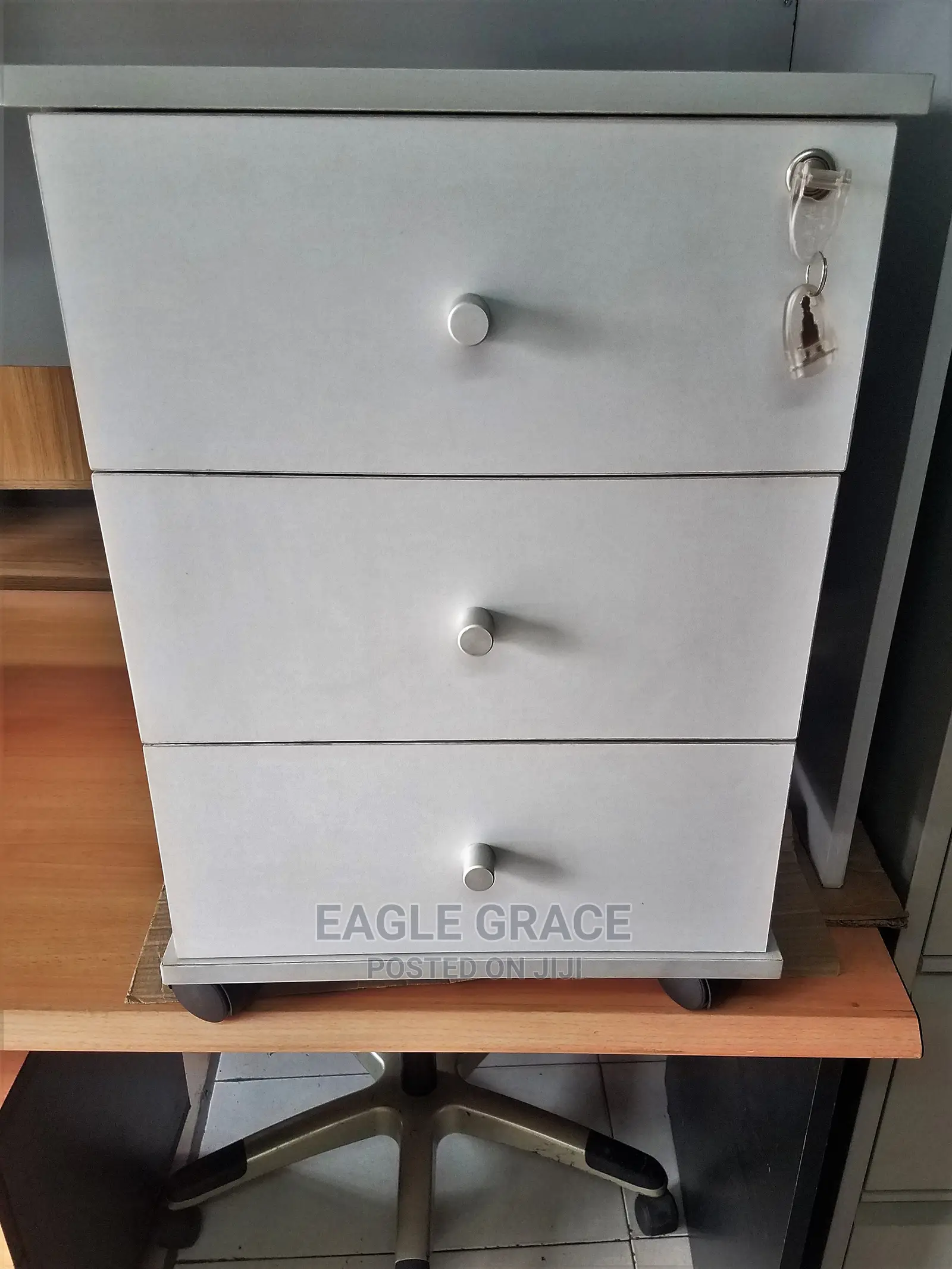 Mobile Drawer