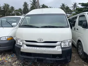 Toyota HiAce 2012 White