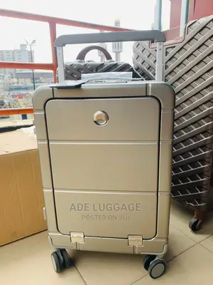 High Quality Metal Trolling With Laptop Place Luggage