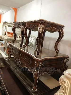 Royal Luxurious Centre Table With Two Side Stools