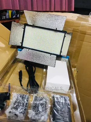 SML 600 Led Light With Stand