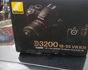Nikon D3200 With 18-55mm