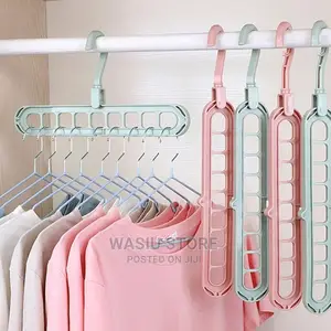 Set of 2 Magic Hanger