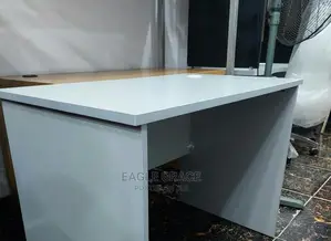 High Quality Office Table