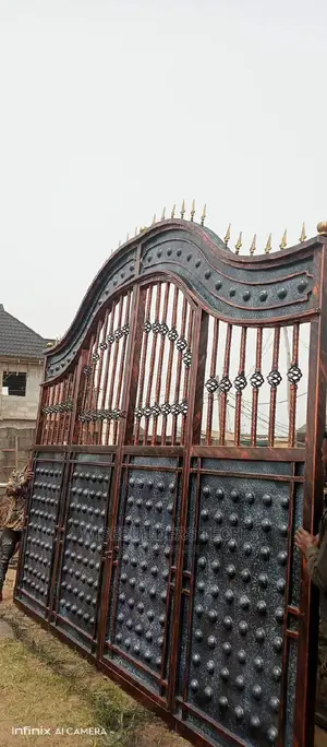 Main Iron Gate