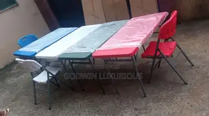 Plastic 4 Feet Tables