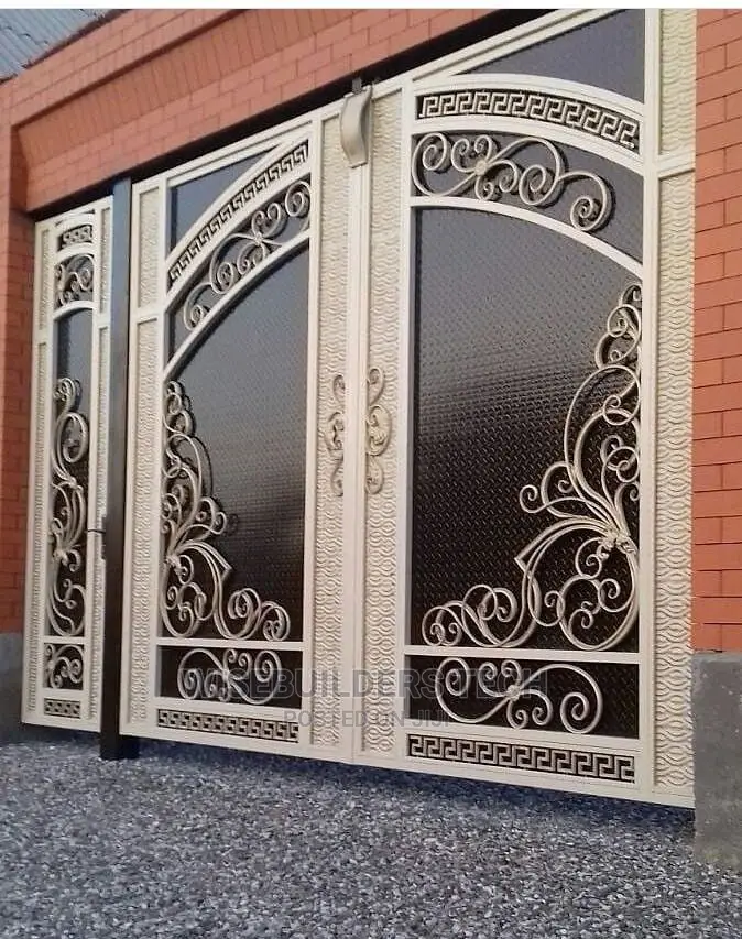 Metal Gate