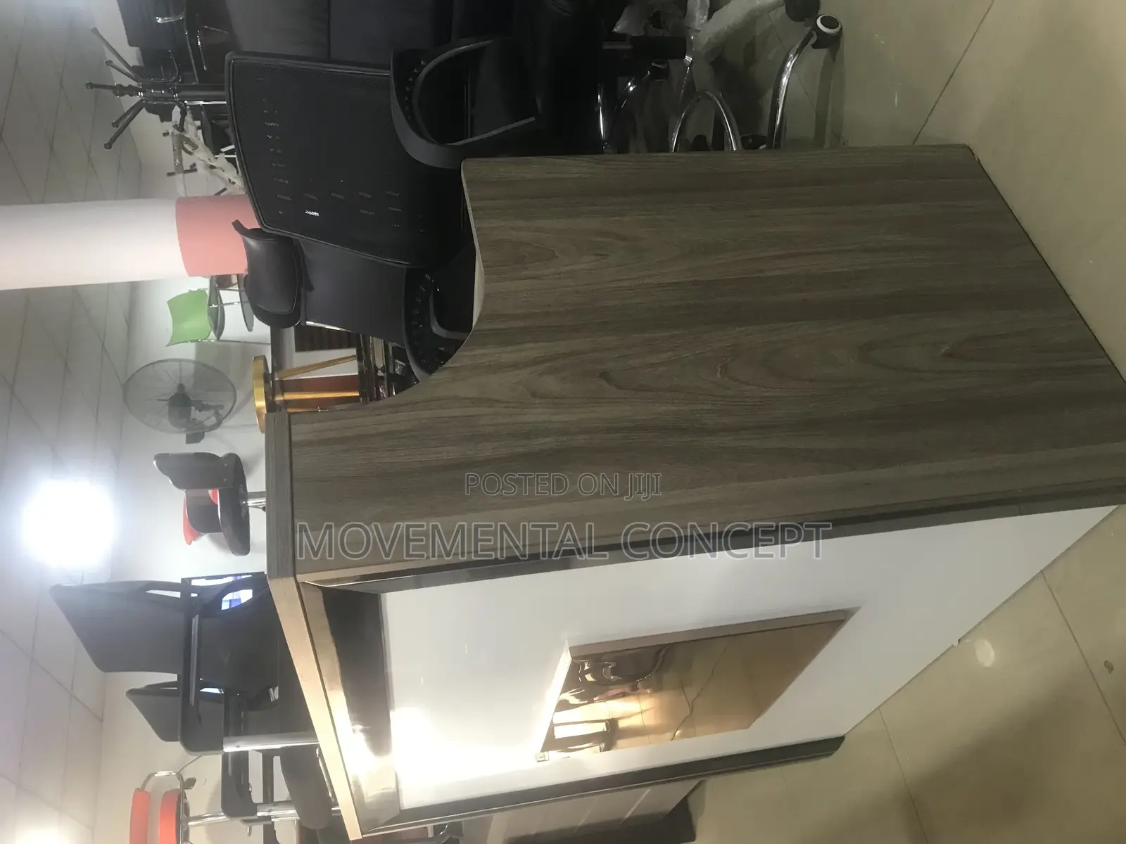 Executive Reception Table