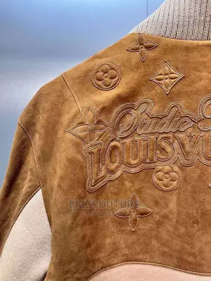 Original LOUIS VUITTON Sweaters Available in Store