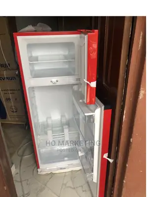 Hiseense Fast Freeze Refrigerator With Dispenser Ref205drb