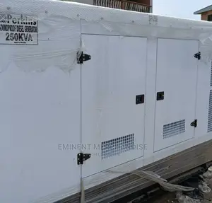 Perkins Soundproof Generator Original 250kv