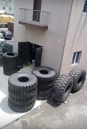 Quality Jumbo Tires 385/65/22.5 for Trucks