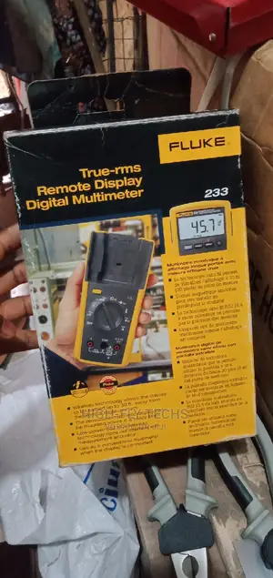 Fluke 233 Remote Display Digital Multimeter