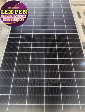 655watt High Voltage Canadian Solar Panels 30 Years Warranty