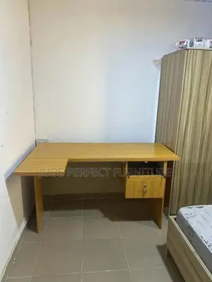 Reading Table
