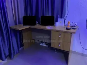 Reading Table