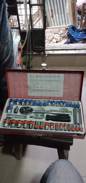 Made in Germany 40 PCS 1/4" and 3/8" DR Socket Set