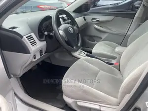 Toyota Corolla 2013 Silver