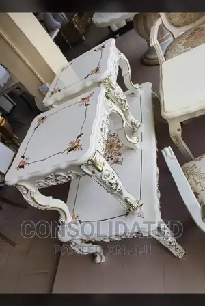 Royal Center Table Set