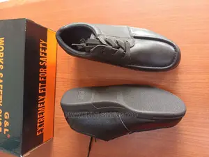 Safety Shoes Quality One G and L
