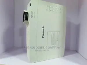 Panasonic PT-VW330EA Projector