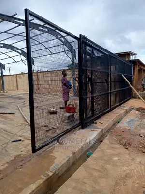 Sliding Gate Roll Over Design