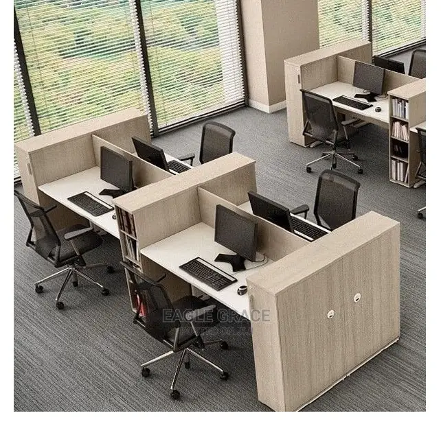 4 Man Workstation.