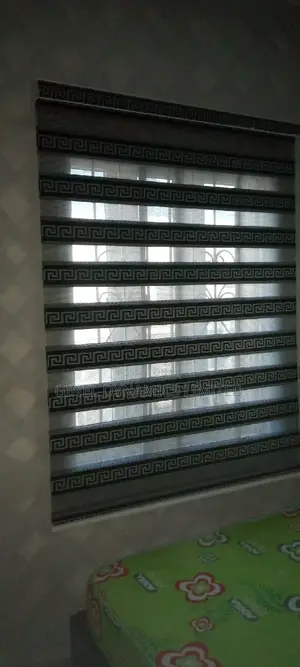 High Quality Window Blinds (Free Delivery)