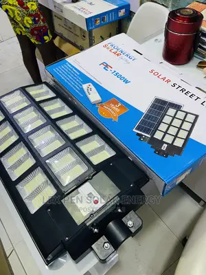 1500w All In One Solar Street Light With 3 Years Warranty